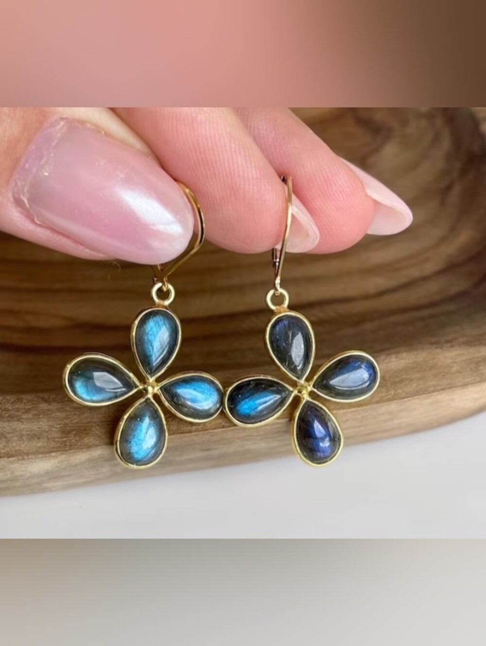 $8 Each Or Bundle 5/$20 Gold-Plated Labradorite Floral Drop Earrings